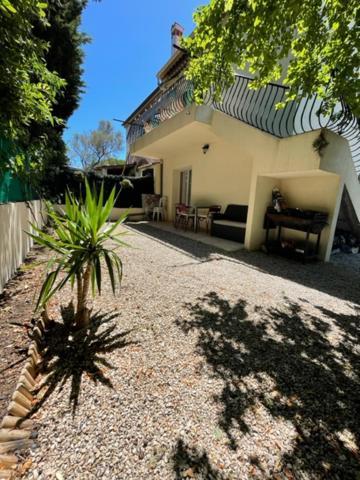 2 Pieces En Rdjardin Avec 2 Grands Terrasses Lejlighed Antibes Eksteriør billede
